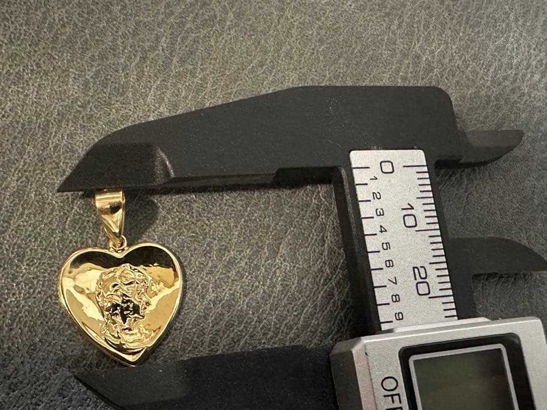 K18 1グラム エリザベス ハート ペンダントトップ