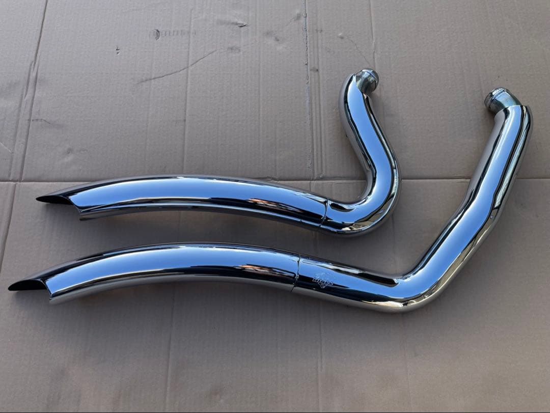 Vance & Hines ソフテイル ビッグラディウスフルマフラークローム