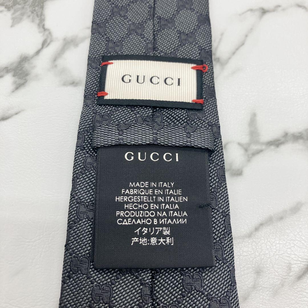 美品 GUCCI グッチ ネクタイ GG柄 シルク グレー系 高級感 ビジネス