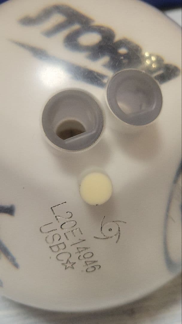 クリア　STORM ホワイト　ベルモ　 2穴 USBC認定　15ポンド