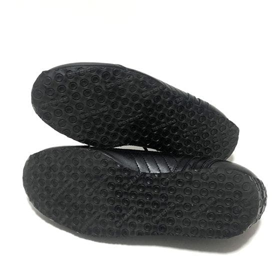 美品 PATRICK パミール・ウォータープルーフレザー スニーカー 黒 38