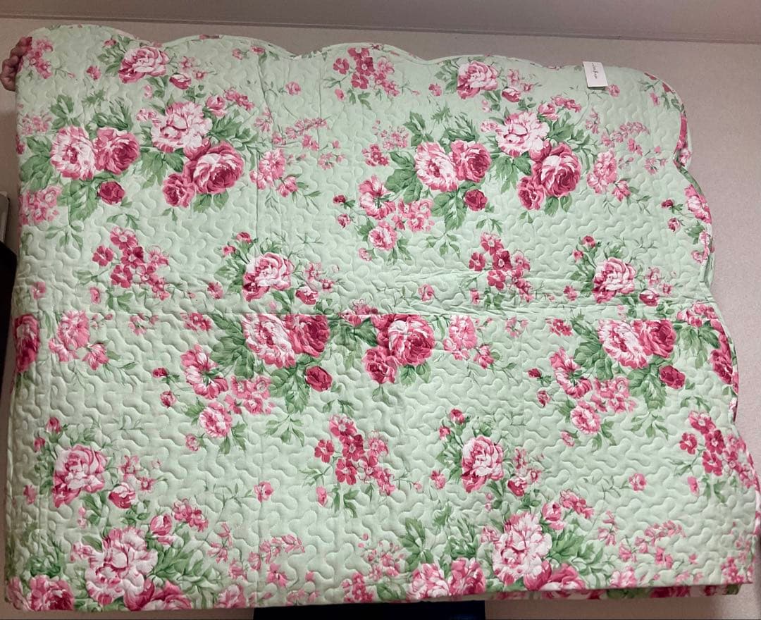 昭和西川アンジャルダン　薔薇柄　マルチカバー 200x250cm 未使用タグ付き