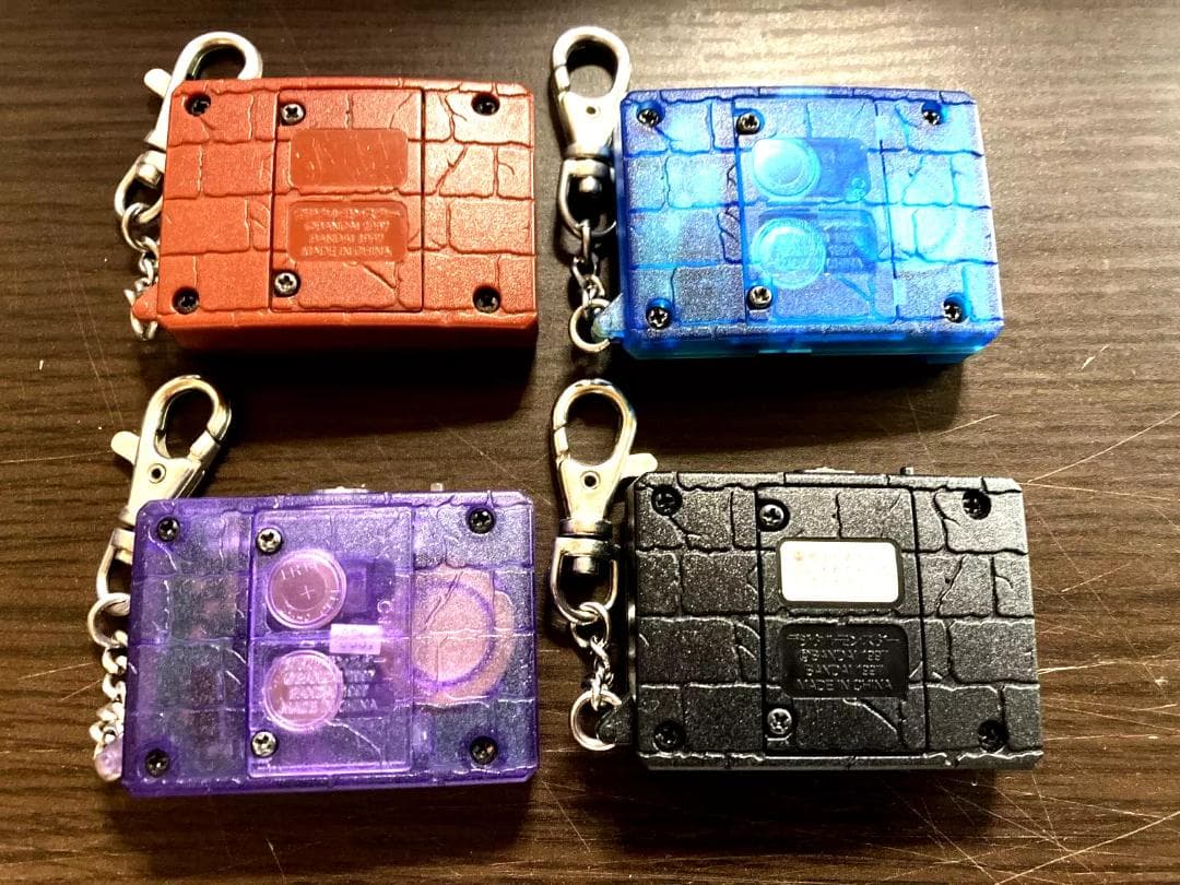 【動作確認済】バンダイ　デジモン　Ver.1～4 赤・青・紫・黒セット