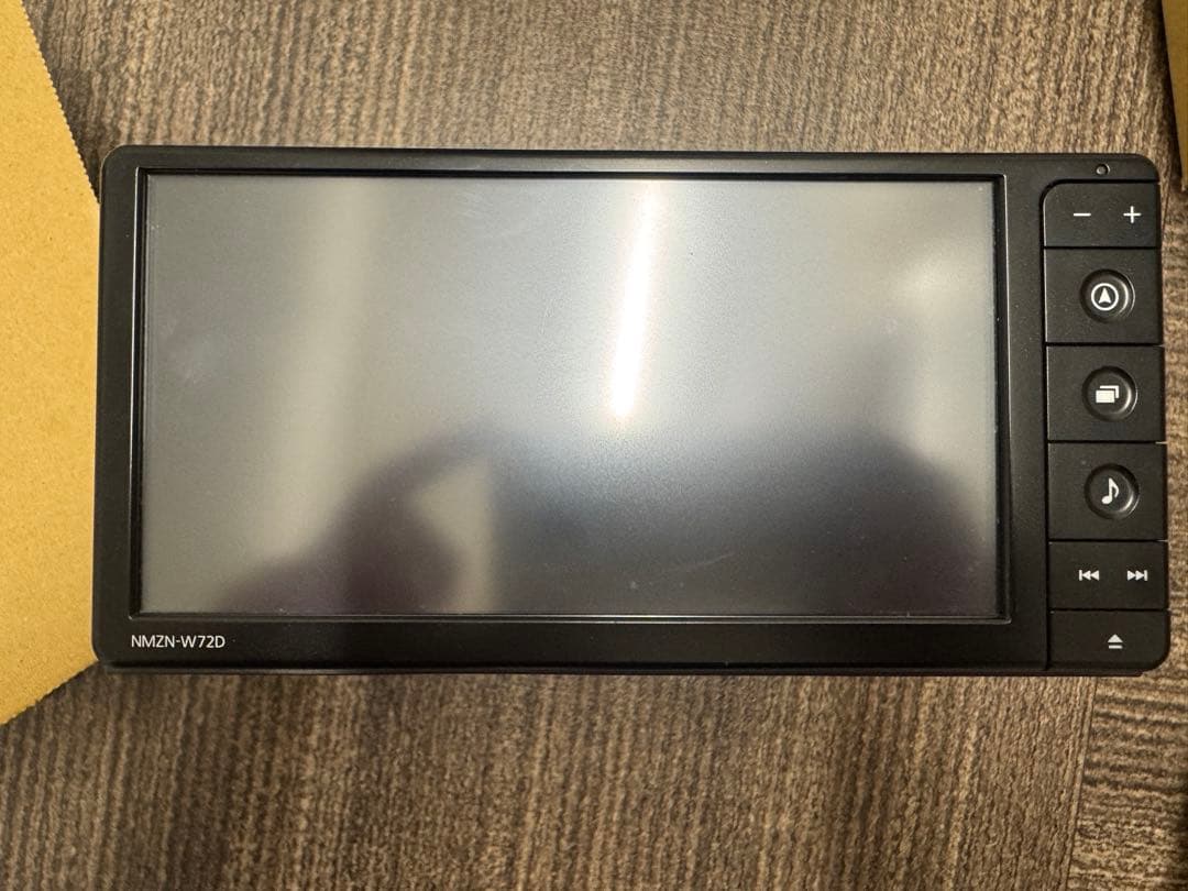 NMZN-W72D カーナビ 　ダイハツ