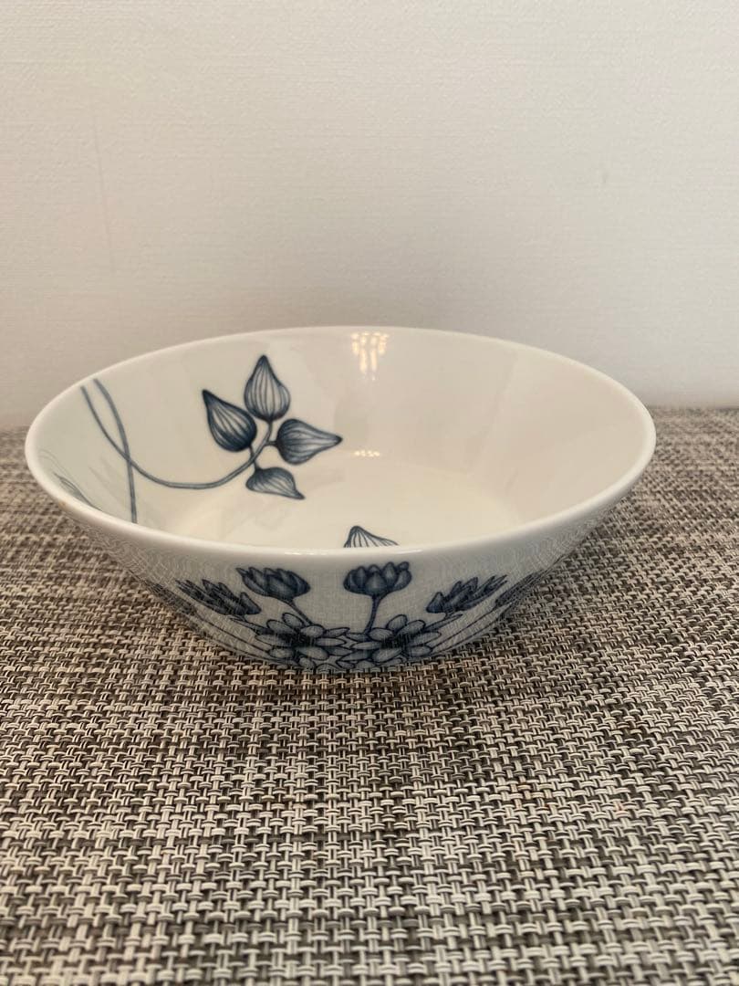 超美品　アラビア ルノ　ウィンタースター　ボウル　17センチ　ARABIA