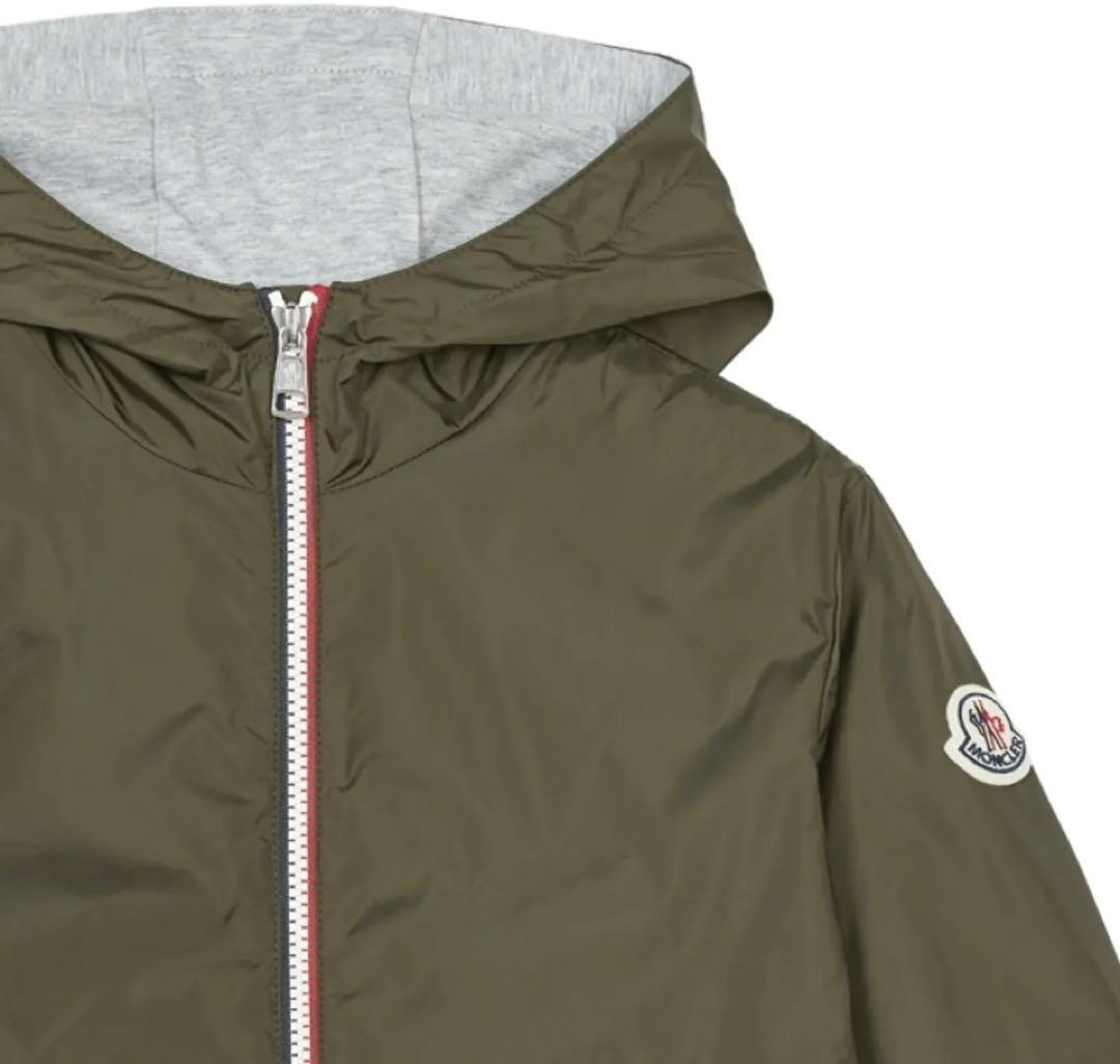 ニーナ【新品】タグ付き Monclerオリーブ色 フード付きジャケット