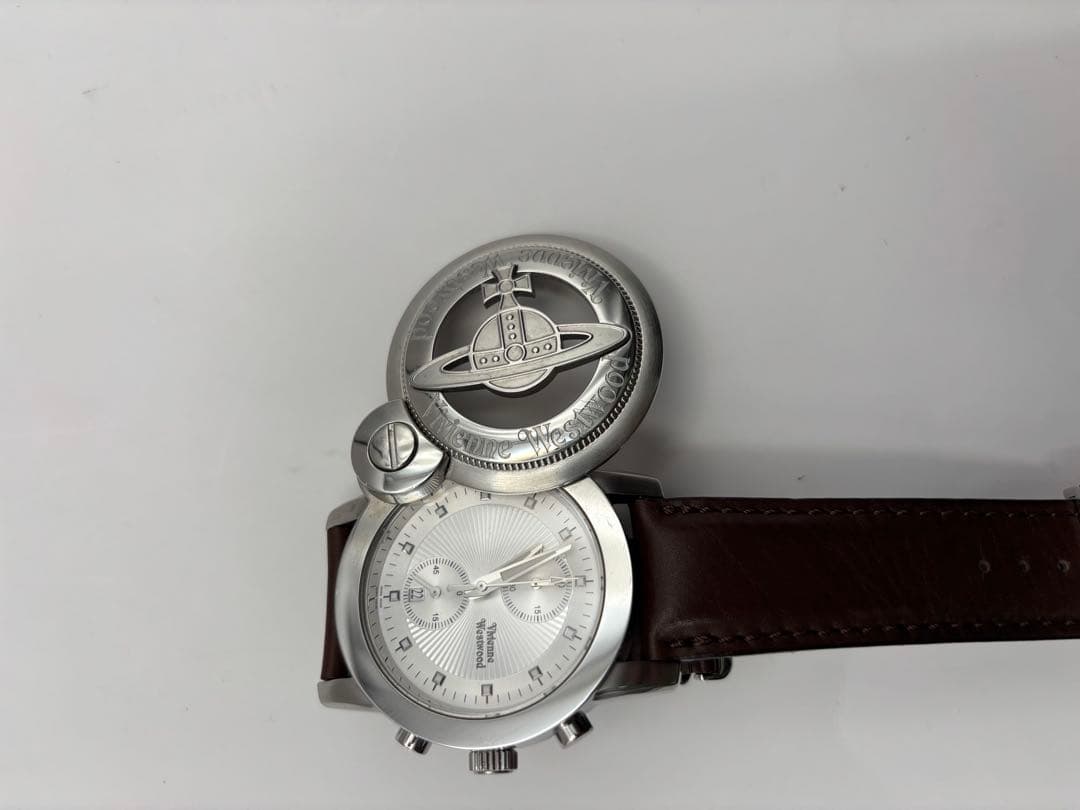 【ヴィヴィアン・ウエストウッド 時計】CAGE’ORB クロノグラフ ☆極美品