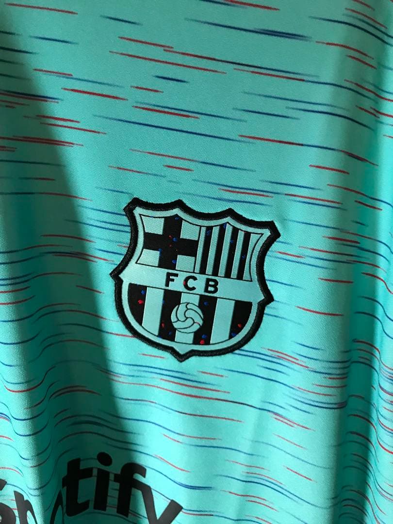 新品正規品NIKE FCバルセロナ「9」レヴァンドフスキ 半袖2XLユニフォーム