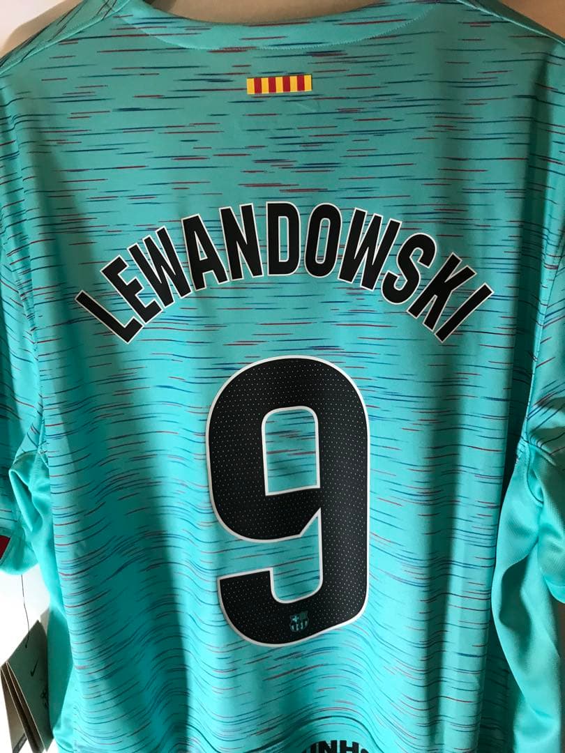 新品正規品NIKE FCバルセロナ「9」レヴァンドフスキ 半袖2XLユニフォーム