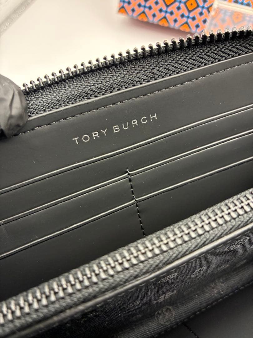 トリーバーチ Tory Burch 未使用 長財布 正規品 ウィラ マット