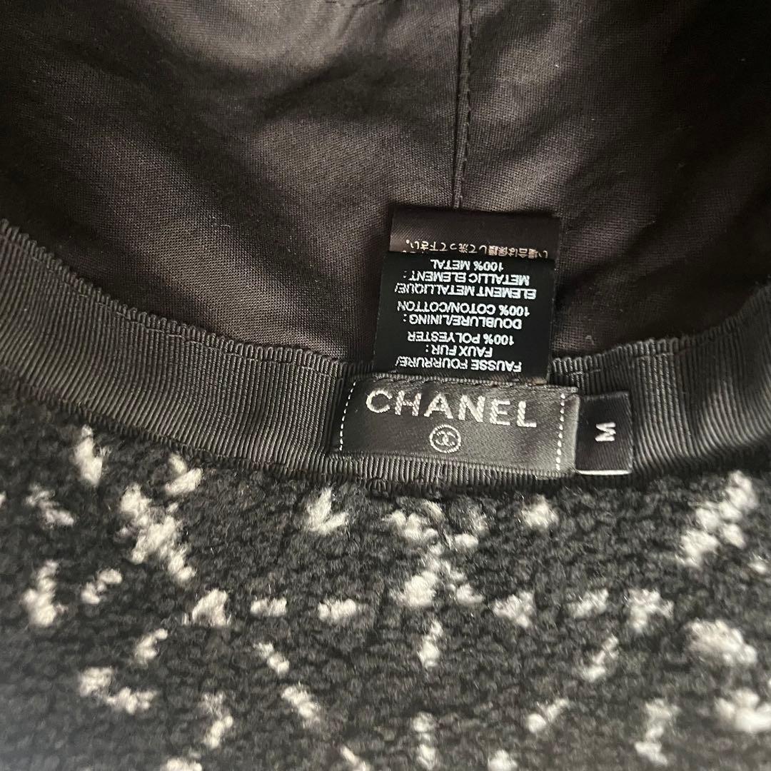 【美品】CHANEL ボアバケットハット CCマークとカメリア風デザインMサイズ