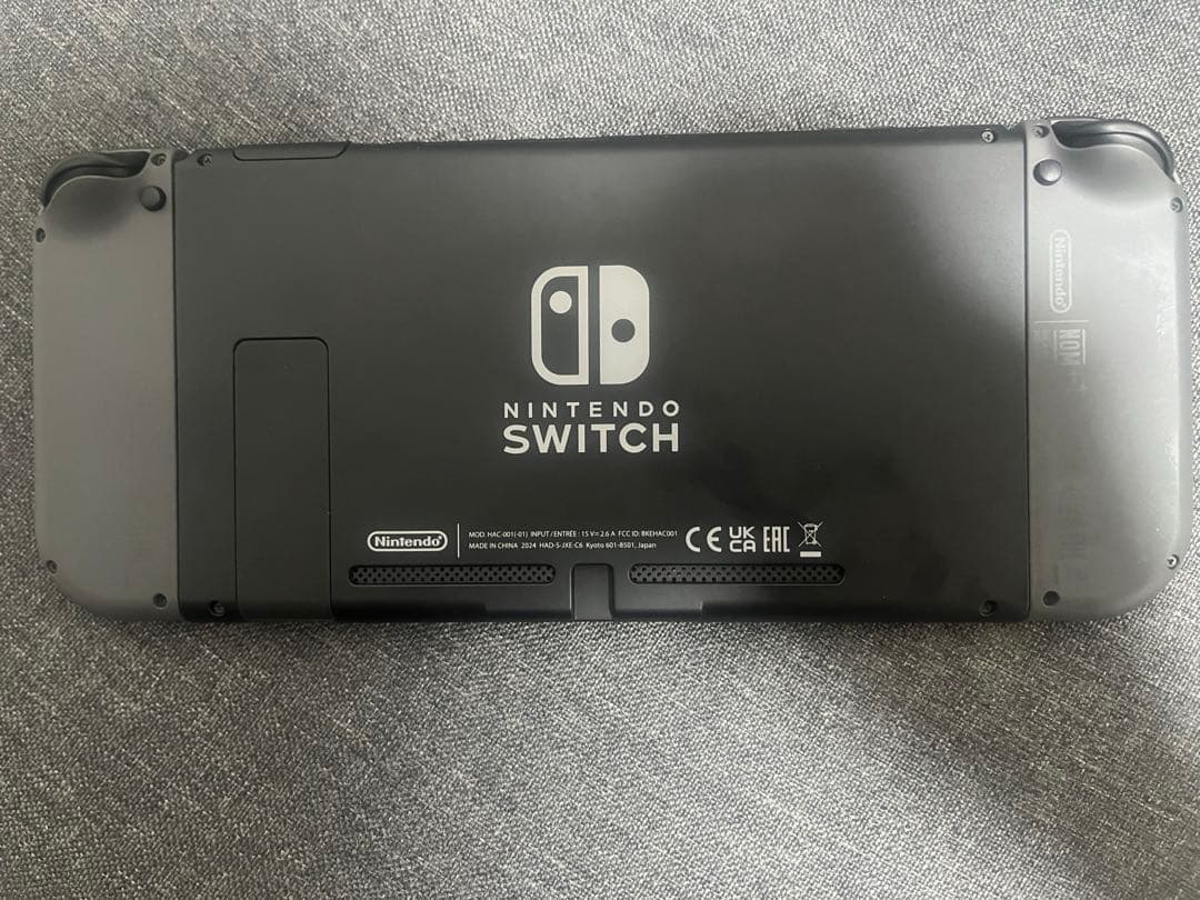 Nintendo Switch モニター付き、プロコントローラー