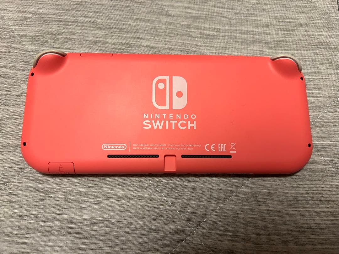 【中古】Nintendo Switch Lite スイッチライトコーラル