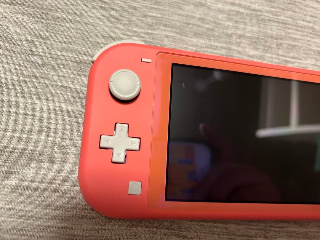 【中古】Nintendo Switch Lite スイッチライトコーラル