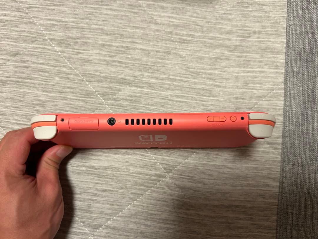【中古】Nintendo Switch Lite スイッチライトコーラル