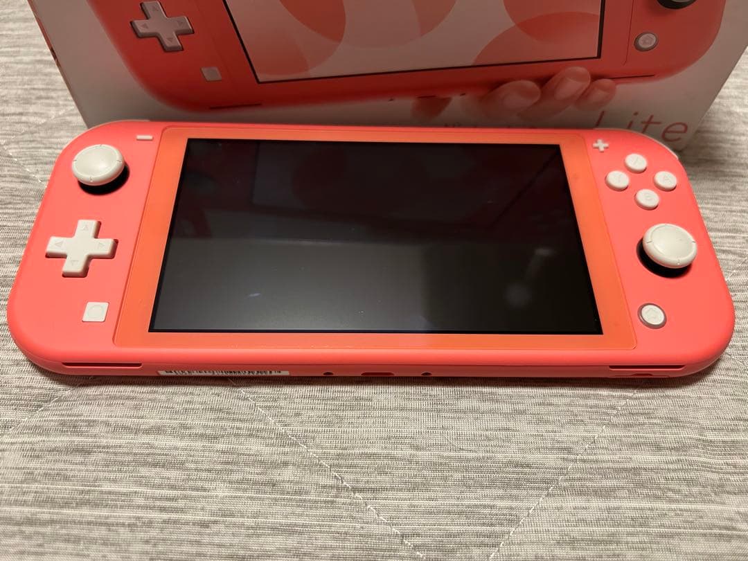 【中古】Nintendo Switch Lite スイッチライトコーラル