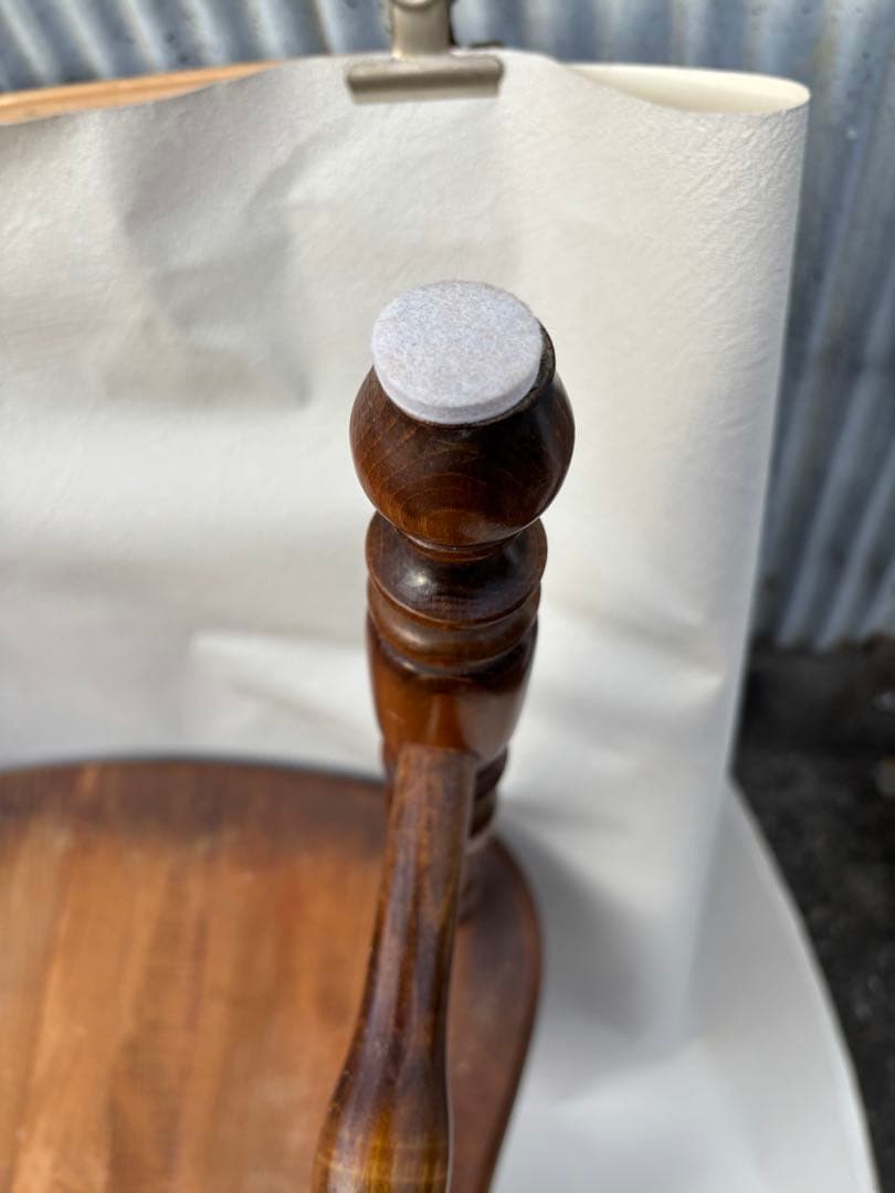 アンティークな飛騨産業のウィンザーチェア　キツツキマーク　椅子希少