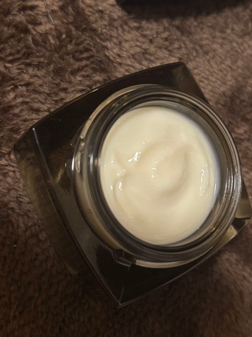 CHANEL ル リフト クレーム ユー 15g アイクリーム