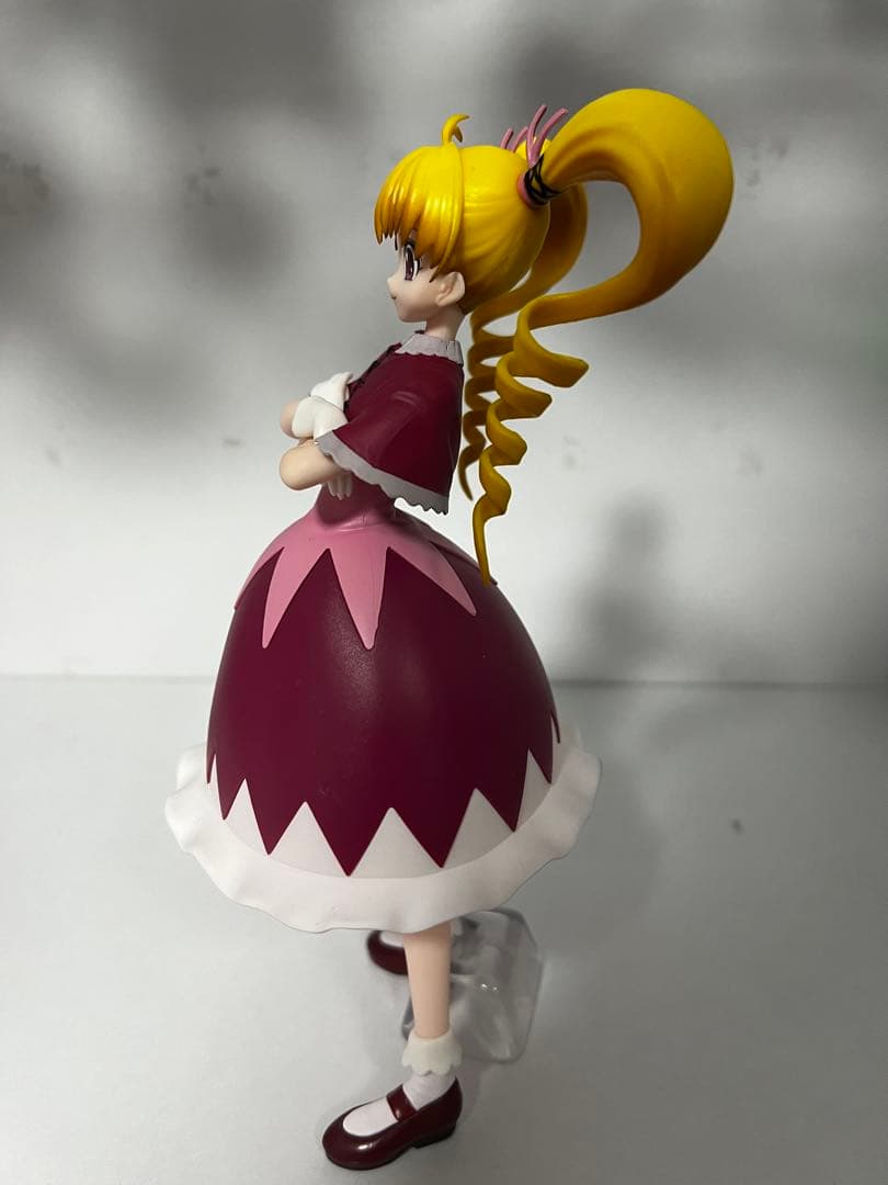 ハンターハンター　一番くじ　フィギュア　d賞　ビスケ　グリードアイランド