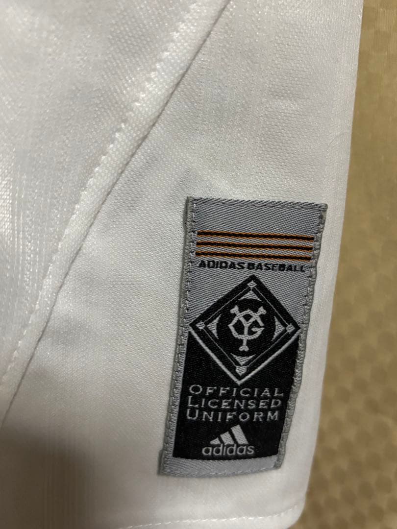 （最終価格）読売ジャイアンツ松本哲也31 直筆サイン入りユニフォーム