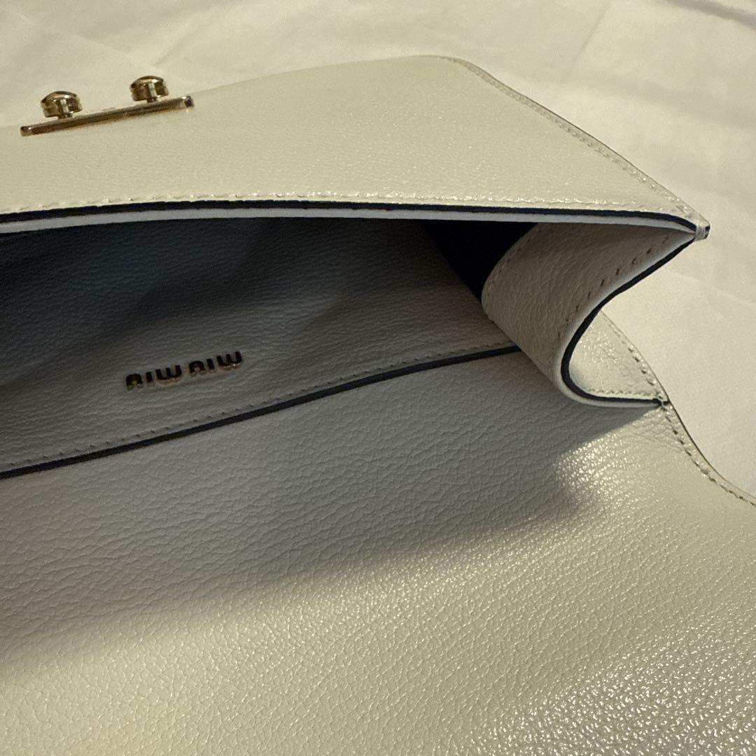 miu miu ショルダーバッグ