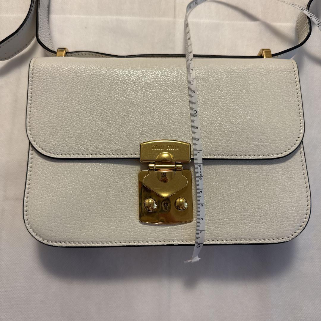 miu miu ショルダーバッグ