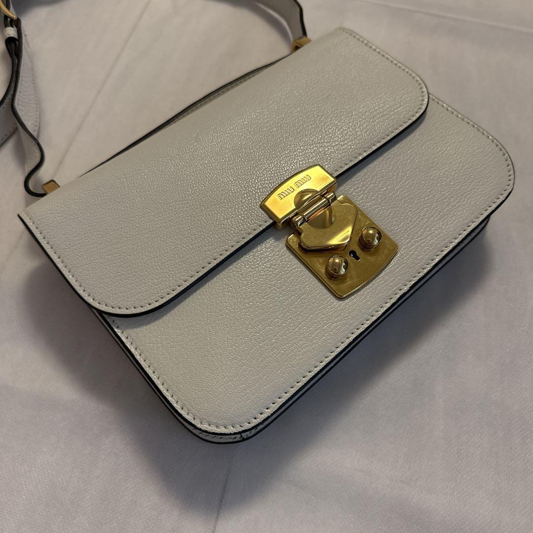 miu miu ショルダーバッグ