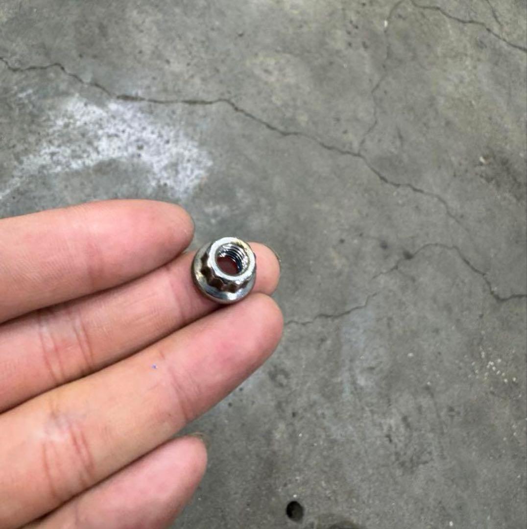 BBS LM 純正 ピアスボルト 80本 美品 M7×24