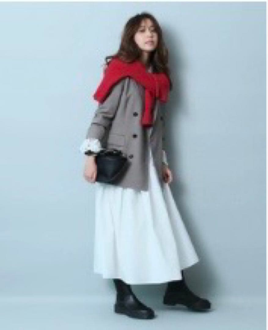 新品・未使用　JUSGLITTY 刺しゅうカフスシャツワンピース　白　レース