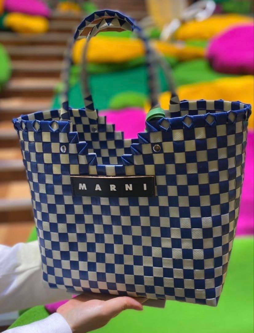 限定値下げ　極美品！完売品　MARNIマーケット　ラブバスケット　ロイヤルブルー