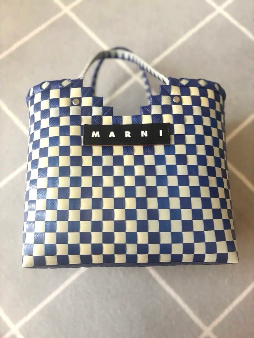 限定値下げ　極美品！完売品　MARNIマーケット　ラブバスケット　ロイヤルブルー