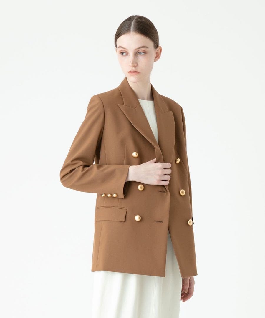 新品タグ付き【アルアバイル】テーラードジャケット　ダブル　金ボタン　キャメル　M