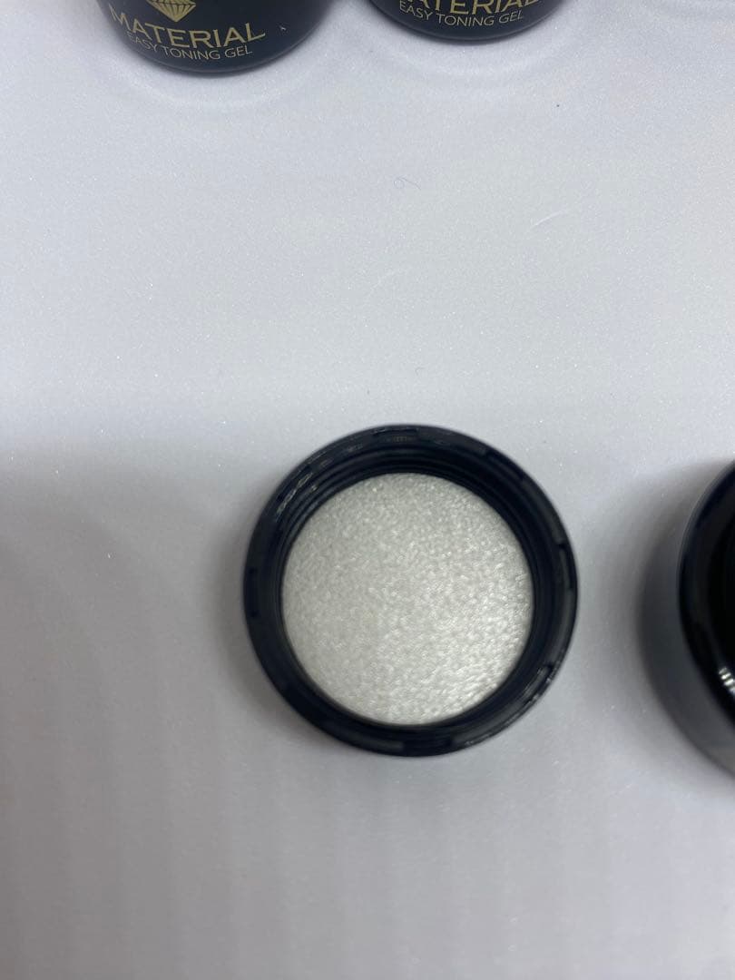 新品　遮光容器　200個セット　黒　ジェルネイル レンジ 空容器　非売品