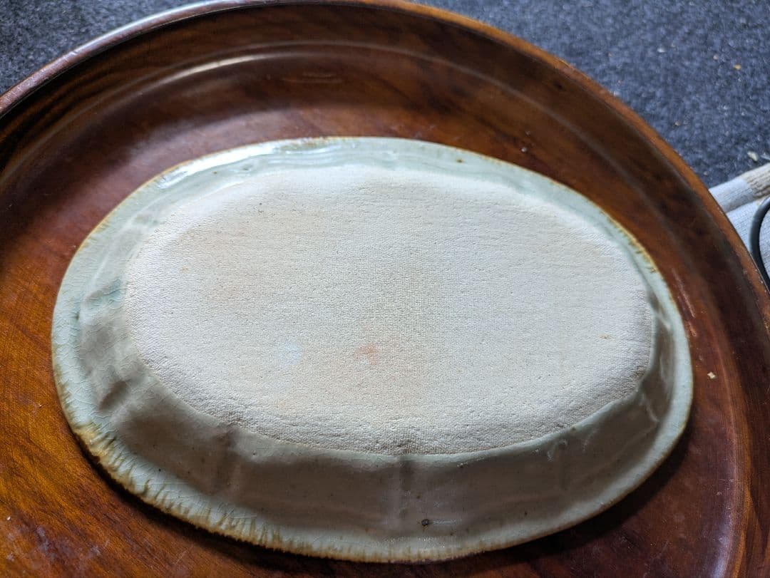 市野吉記　さん　コウホ窯　花柄陶器皿 楕円形　22cm×15cm