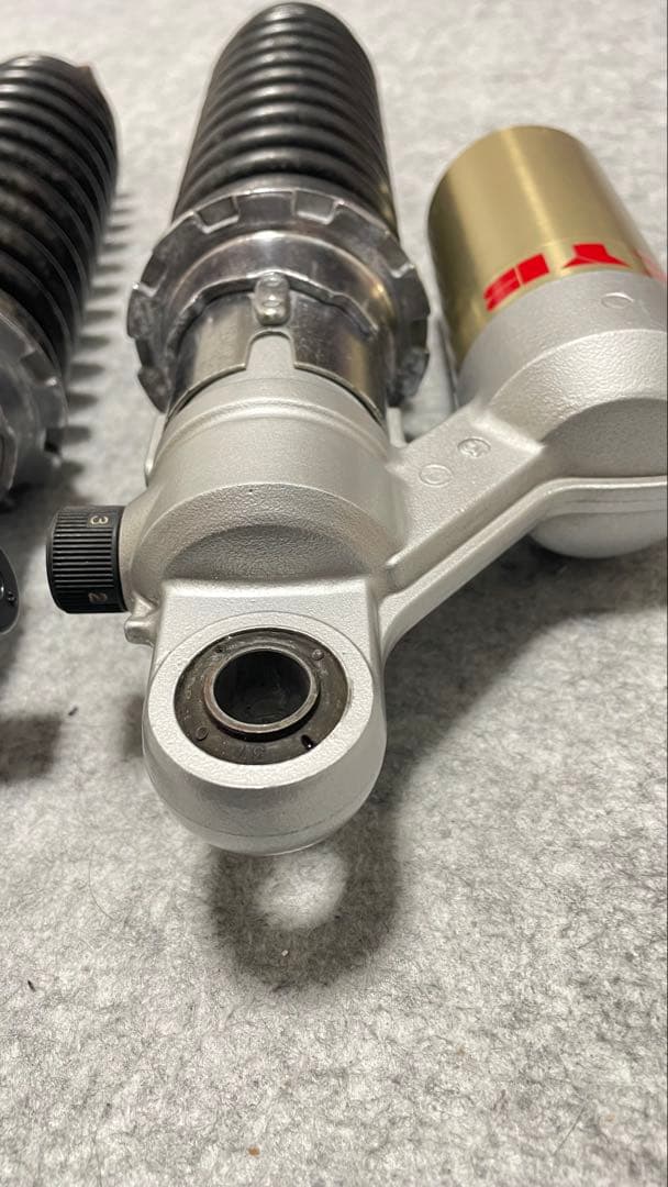 ZRX1100 リアサスペンション