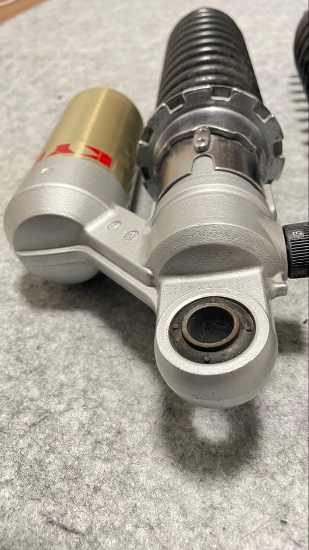 ZRX1100 リアサスペンション