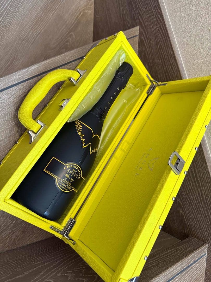 エンジェル シャンパーニュ イエロー NV 箱付き シャンパン