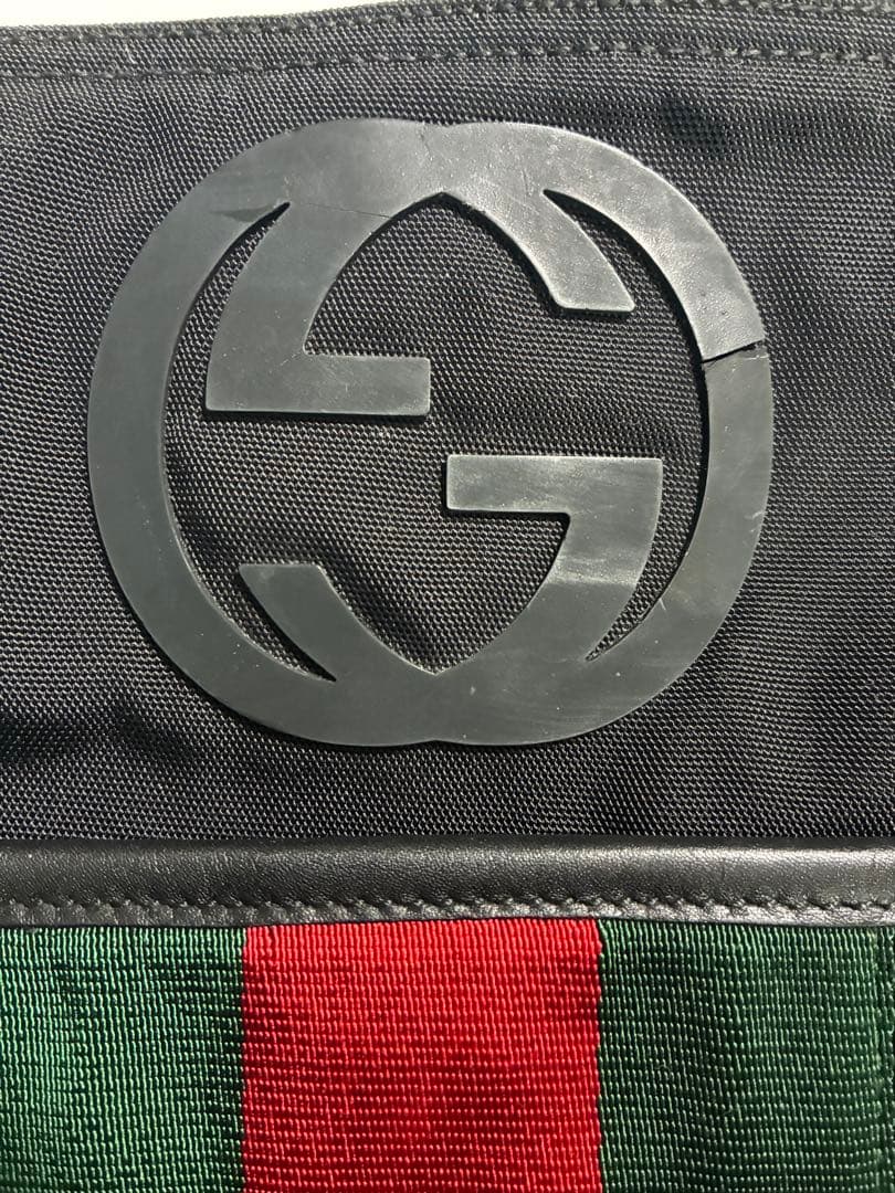 グッチ ショルダーバッグ