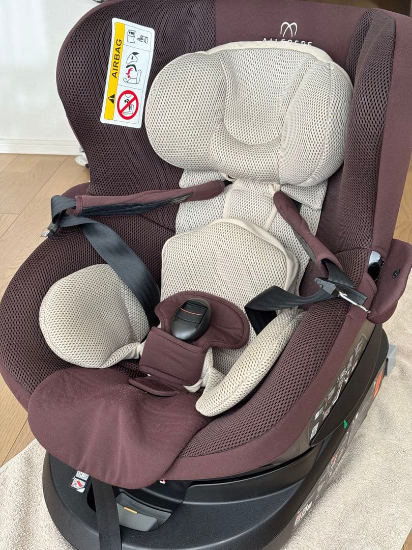 【美品】AILEBEBEエールべべ クルット4i チャイルドシート ISOFIX