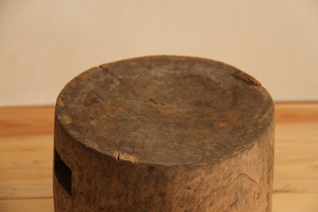 展示台　飾り台　木製　高さ25㎝　アンティーク　古道具　店舗什器