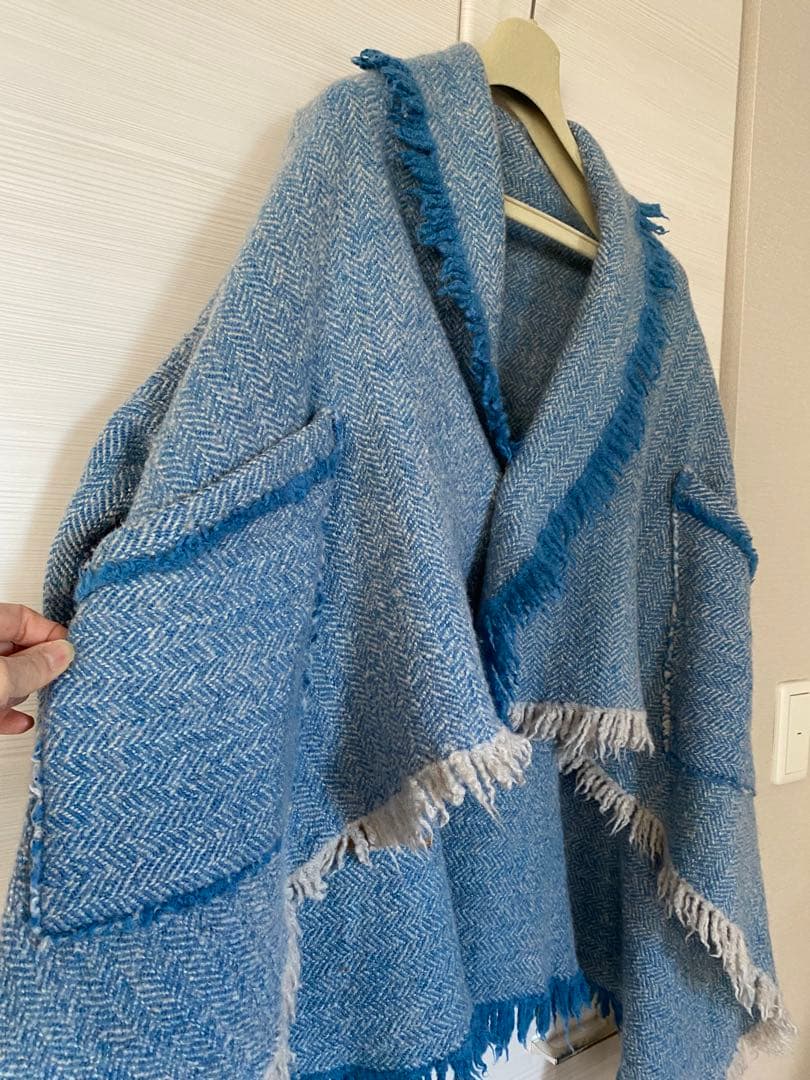 ４５Ｒ４５ｒインドメリノのポンチョショートサックスヘリンボーン定価￥68,200