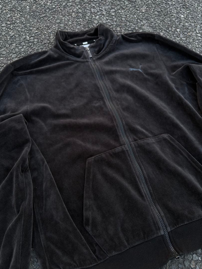 【希少】PUMA ベロア　トラックジャケット　ジャージ　ブラック　在原みゆ紀