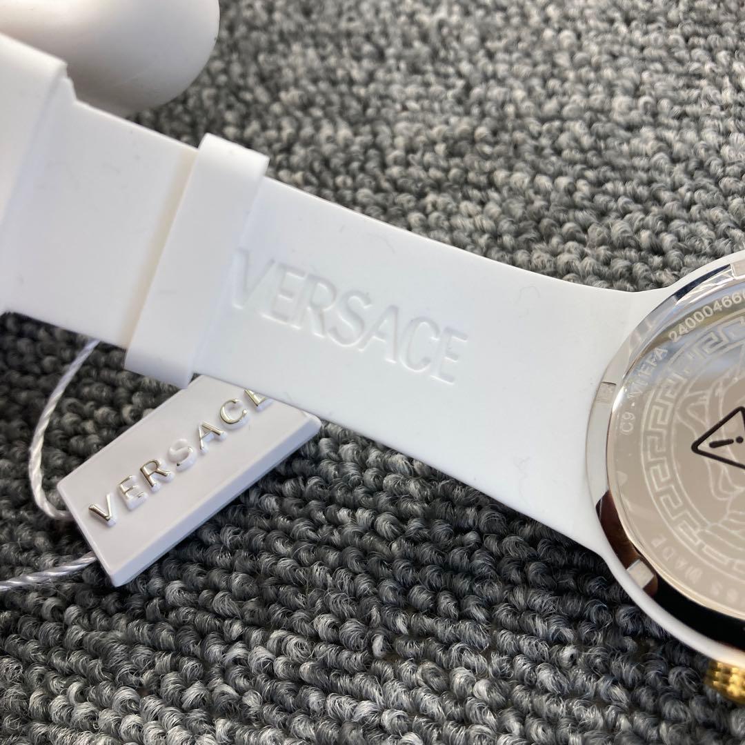 フォロー割　VERSACE ヴェルサーチ ラバーベルトウォッチ 未使用品