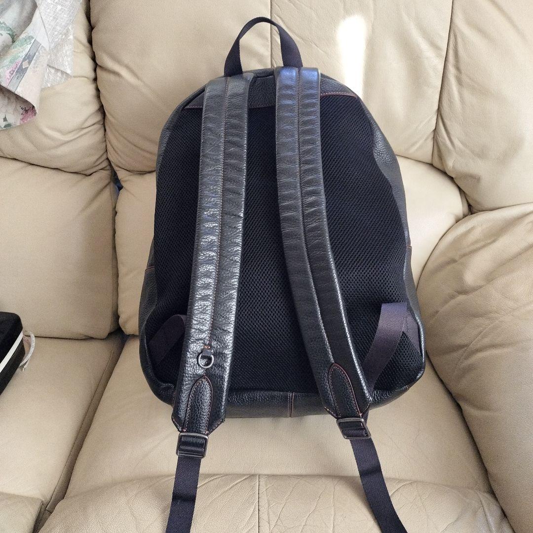 値下　コーチ　キースヘリング　コラボ　リュック　ロボット　COACH 黒