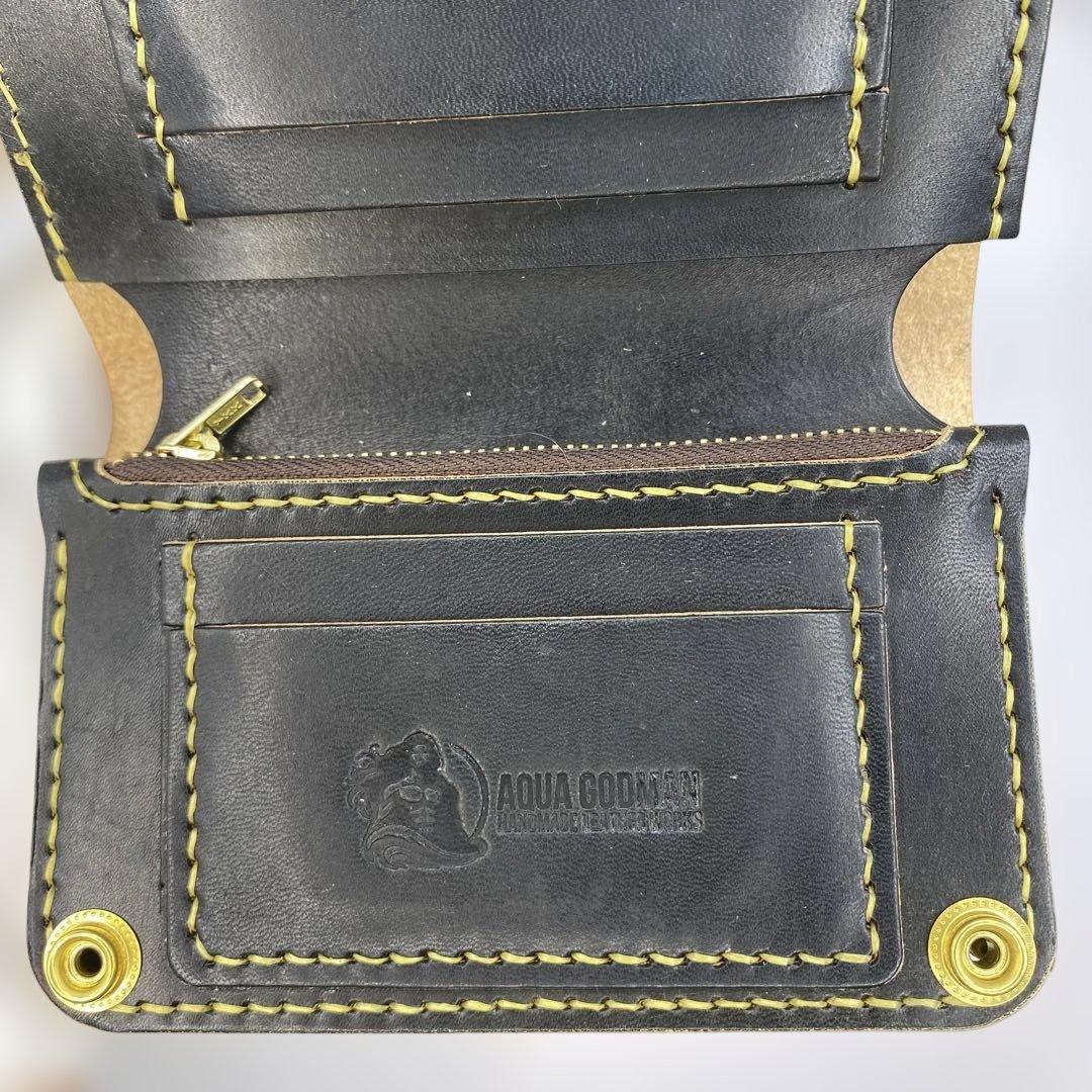 無骨！お札折らずに収納できる無骨な手染めミドルトラッカーウォレット BTW