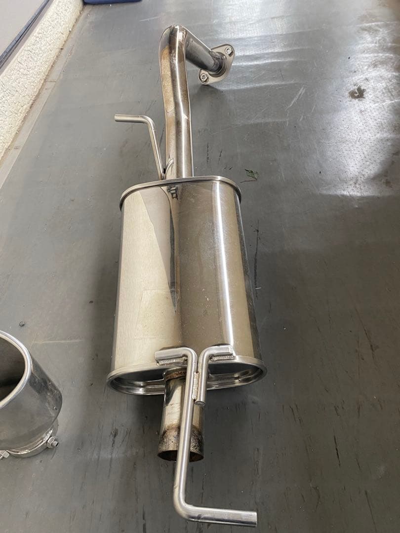 シルクブレイズ マフラー オーバル シングル トヨタ 30プリウス