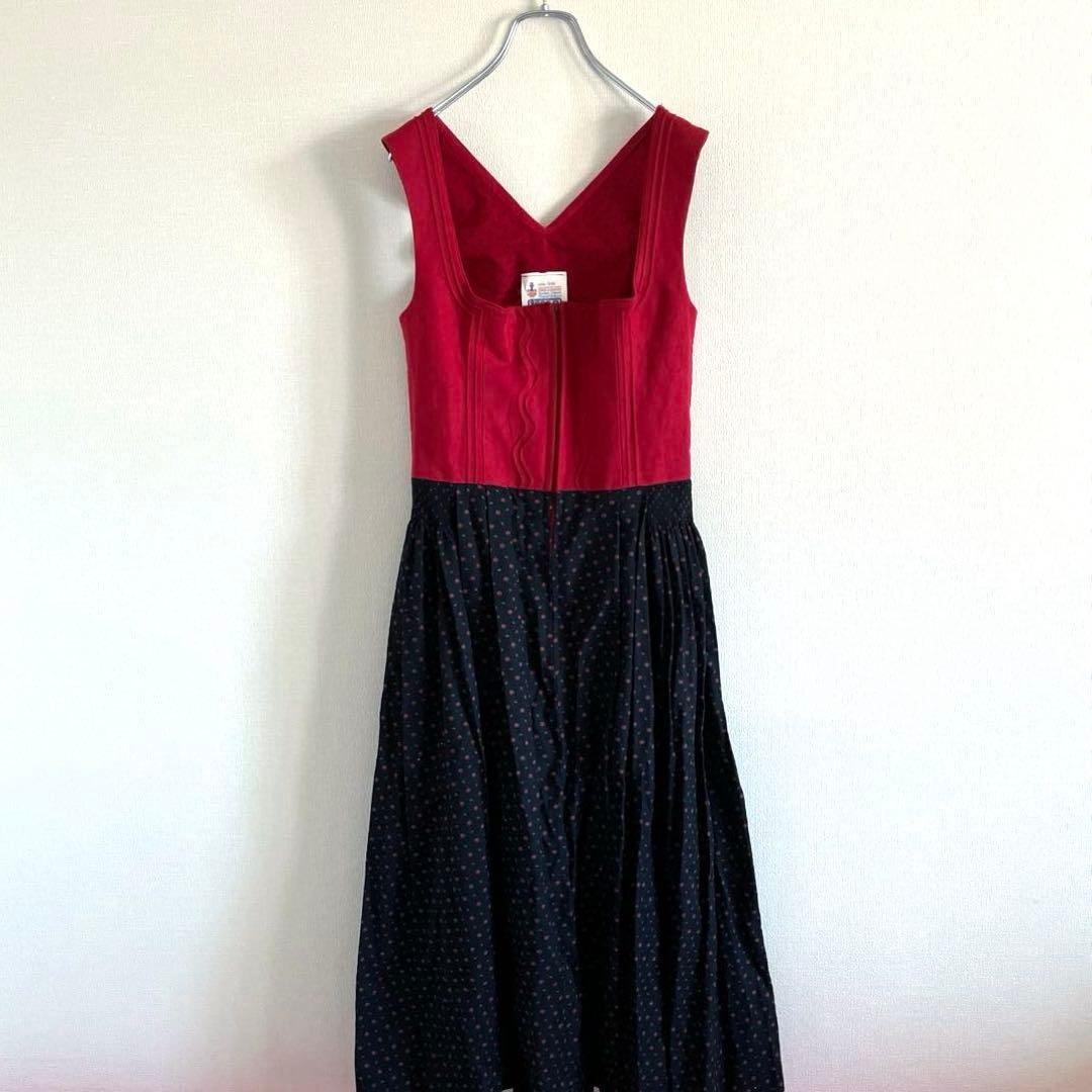 【専用ページ】vintage チロリアンワンピース 赤 ブラック 小花柄 古着