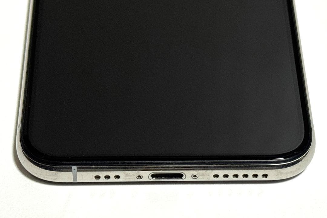 iPhone XS 256GB シルバー