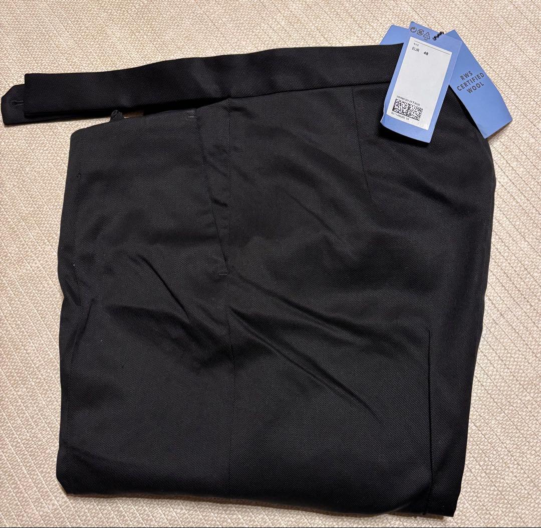 【新品未使用】 mugler ウールカットアウトパンツ　48 ブラック