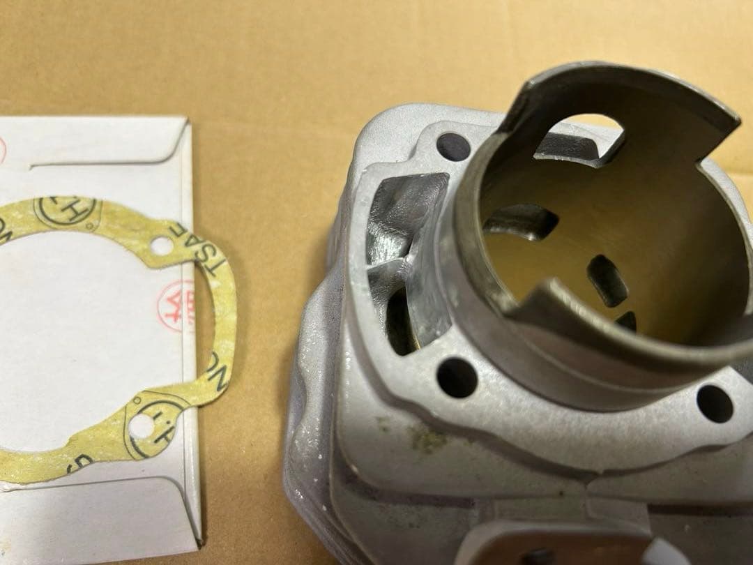 スーパーDIO系　ボアアップ　AF28　ポート加工済み　49mm